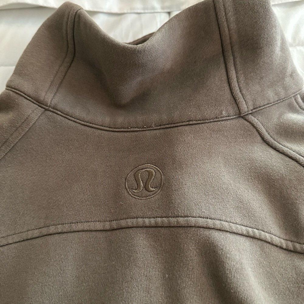 lululemon athletica cropped half-zip sweatshirt in taupe - Picture 6 of 6